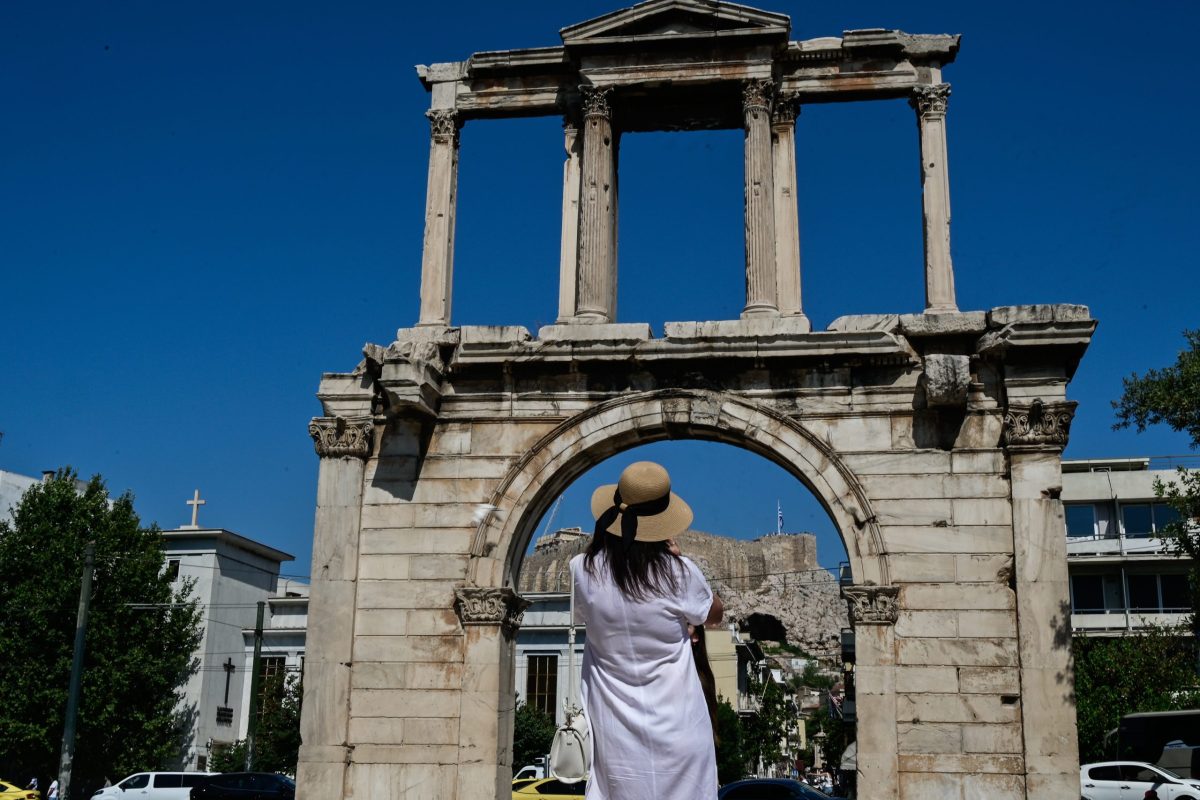 ΤτΕ: Ρεκόρ ταξιδιωτικών εισπράξεων τον Ιούλιο – Ποιες αγορές πρωταγωνίστησαν