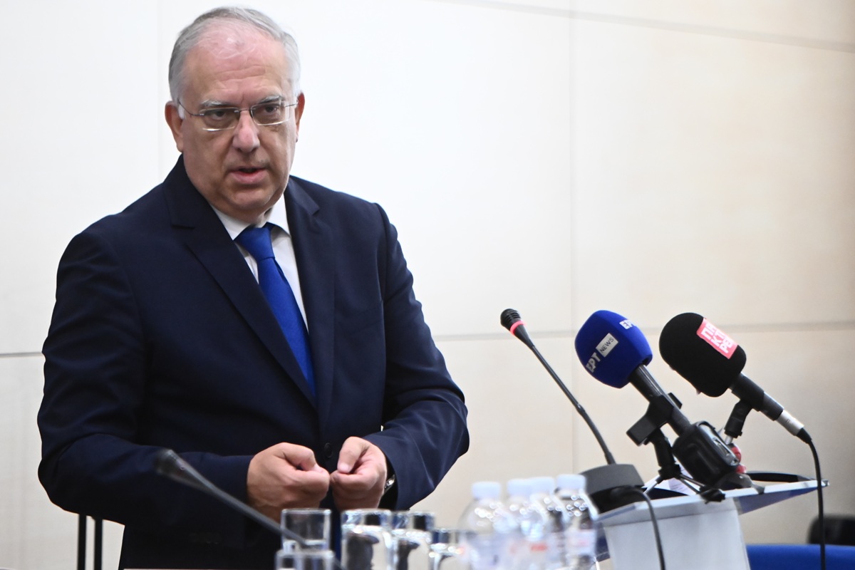 Θεοδωρικάκος: Τι σημαίνει για την ελληνική οικονομία το μνημόνιο συνεργασίας με την OpenAI