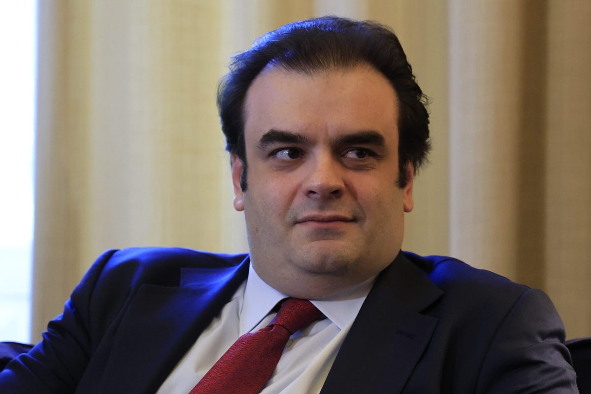 Πιερρακάκης: «Κοινωνικό μέρισμα» τα 3,9 δισ. ευρώ έσοδα από την πάταξη της φοροδιαφυγής
