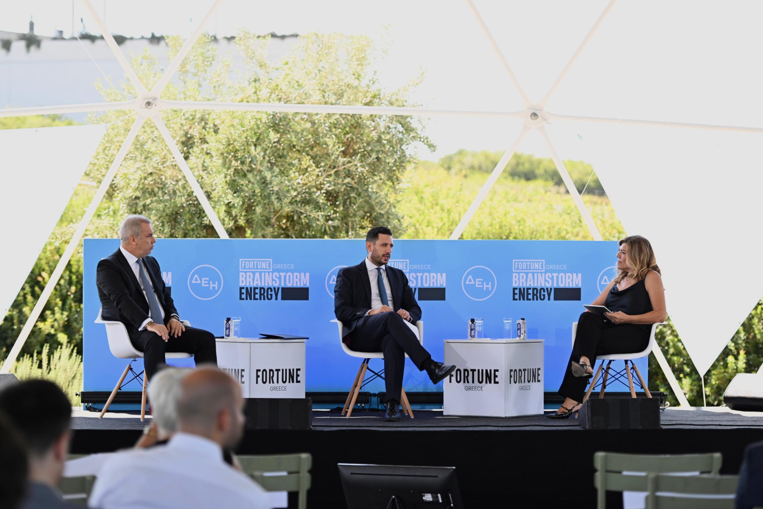Κυρανάκης στο Brainstorm Energy: Έρχεται πρόγραμμα ημι-αυτοκινούμενων ΙΧ στην Αθήνα – Συζητήσεις με Tesla