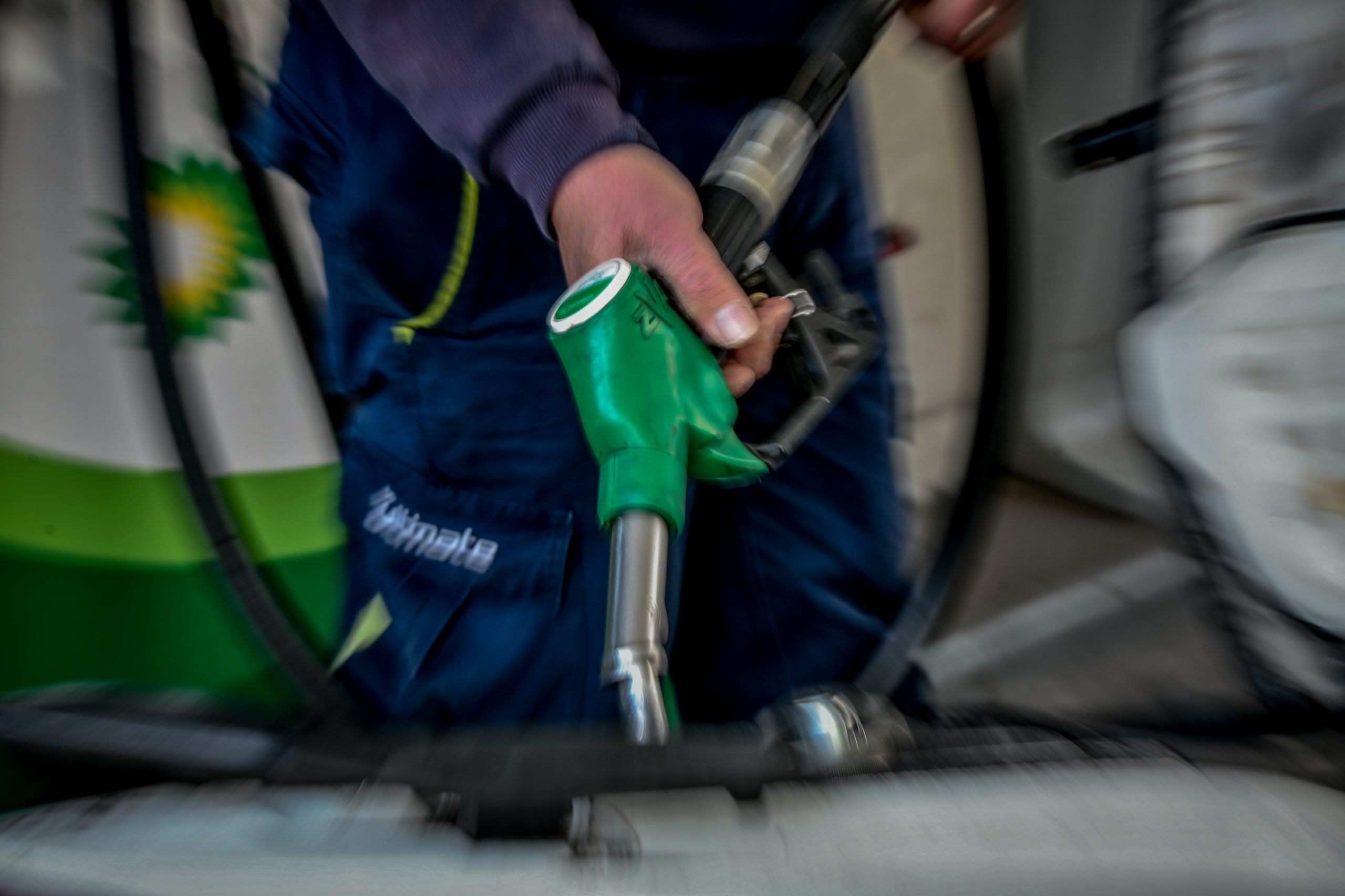 Πώς δρουσε το κύκλωμα λαθρεμπορίου καυσίμων: Οι εικονικές εξαγωγές και ο τζίρος των 3 εκατ. ευρώ – 22 συλλήψεις
