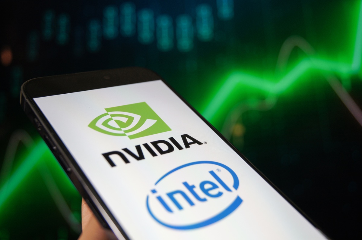 Ιστορικό deal NVIDIA-Intel με στόχο την Τεχνητή Νοημοσύνη, τα data centers και τους προσωπικούς υπολογιστές