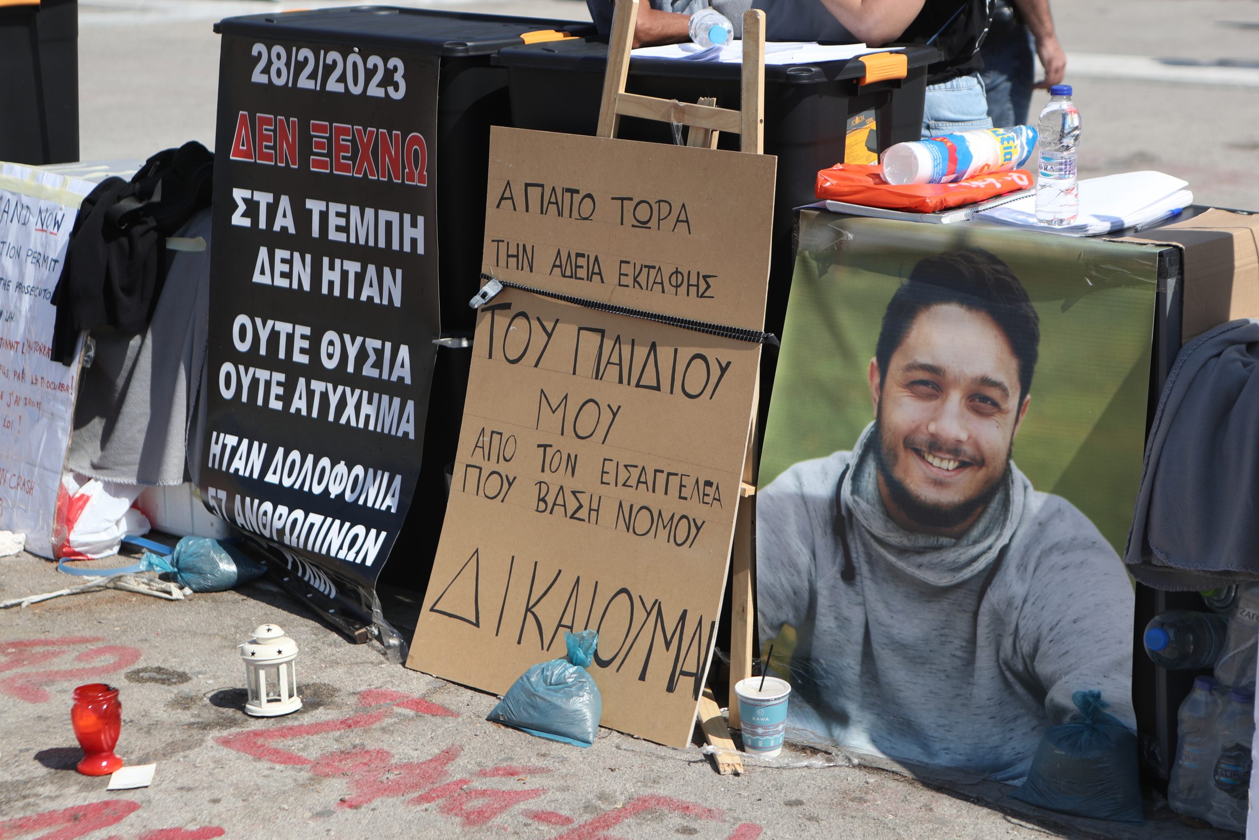 Τέμπη: Δεκτό έγινε το αίτημα εκταφής του γιου του Πάνου Ρούτσι