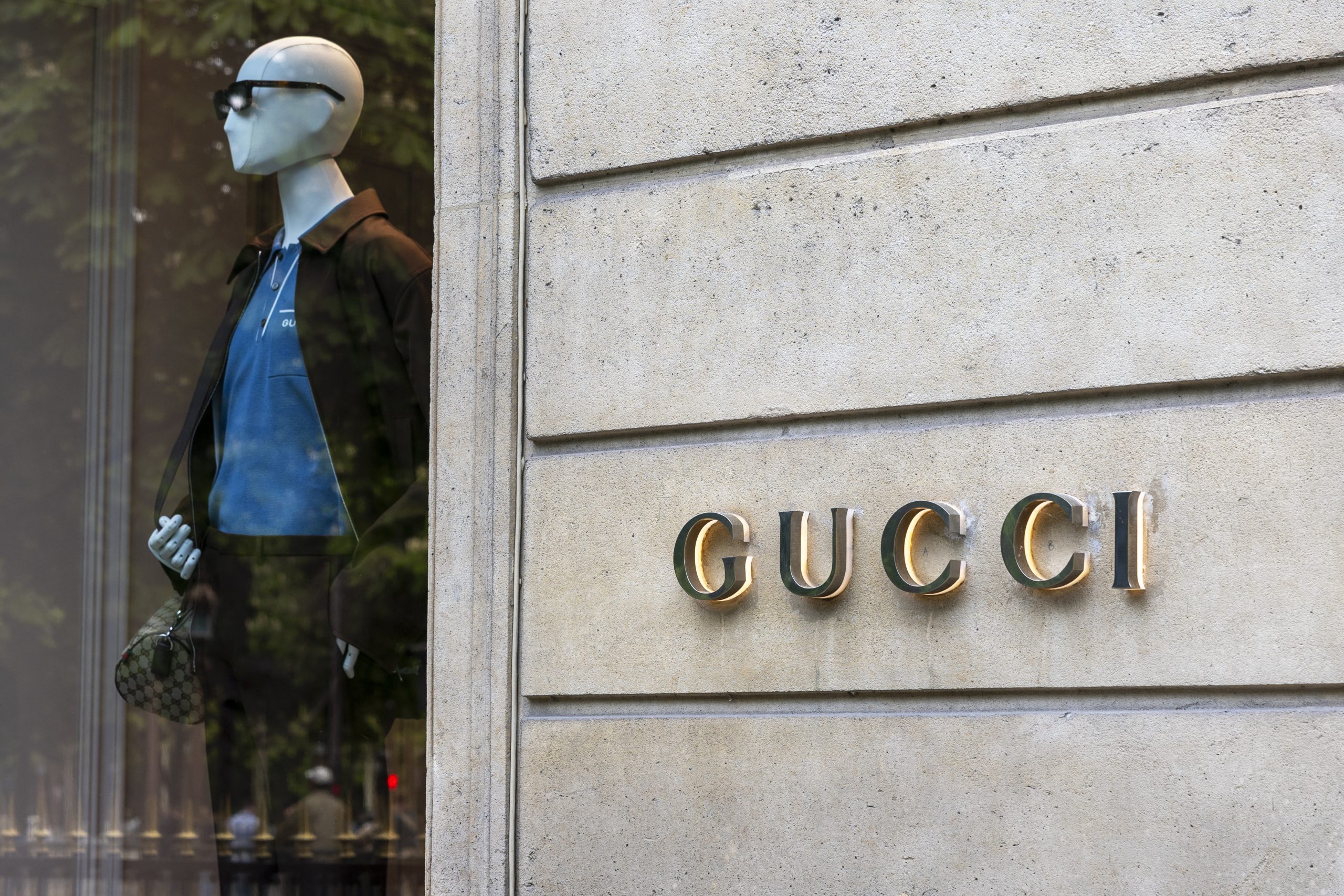 «Καμπάνα» 157 εκατ. ευρώ από την Κομισιόν σε Gucci, Chloé και Loewe