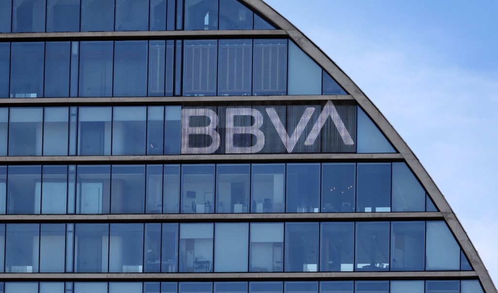 BBVA–Sabadell: «Ναυάγησε» η εξαγορά των 19 δισ. δολαρίων – Γιατί είπαν «όχι» οι μέτοχοι