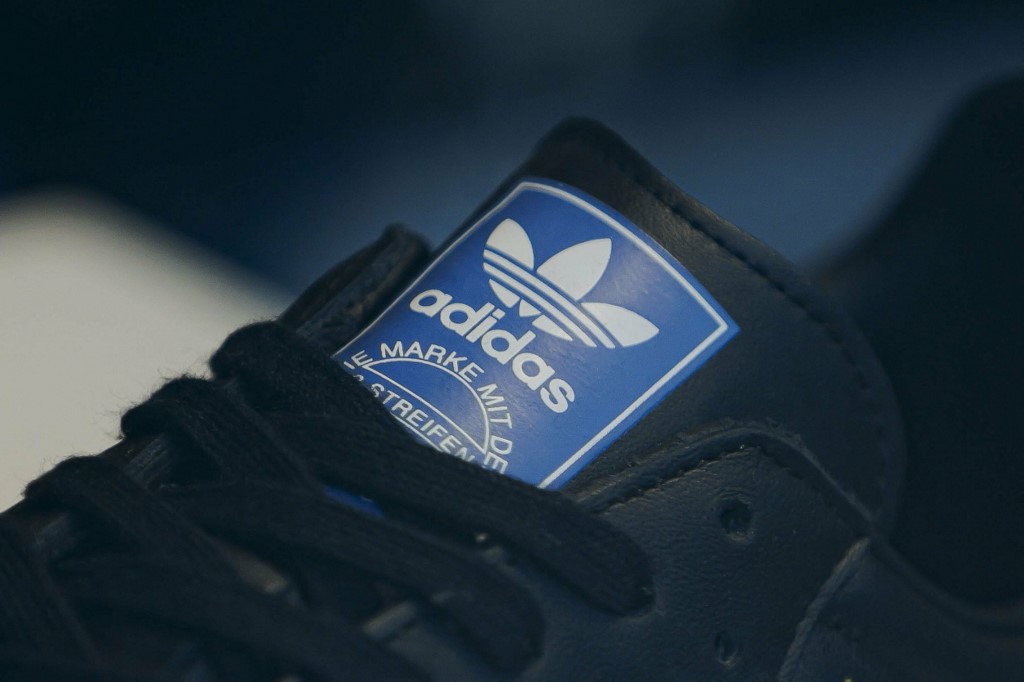 Adidas: Η «Samba-mania» φέρνει αναβάθμιση προβλέψεων και αύξηση 9% στις πωλήσεις