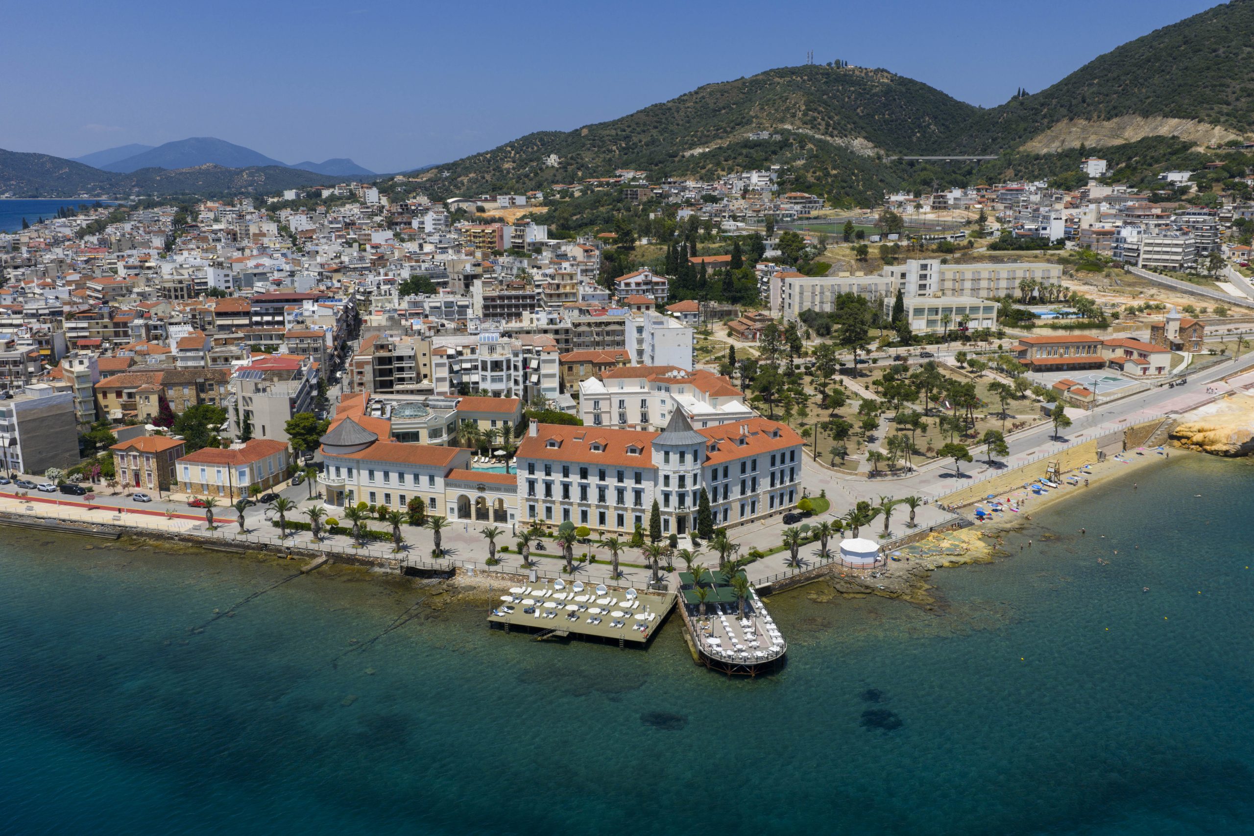 North Evia Pass 2025: Λήγουν αύριο οι αιτήσεις για τα 150 ευρώ