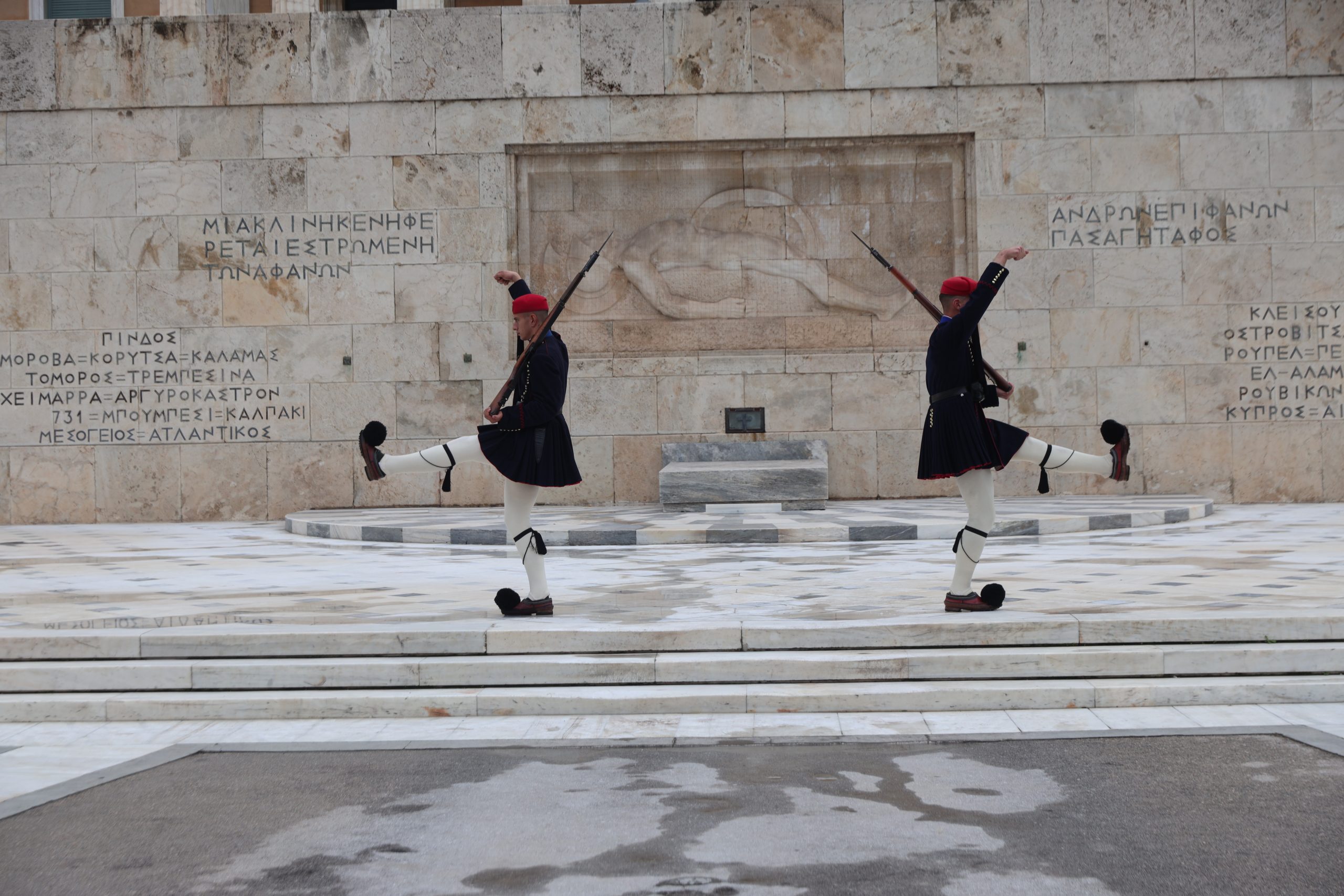 Τι προβλέπει η τροπολογία για τον Άγνωστο Στρατιώτη