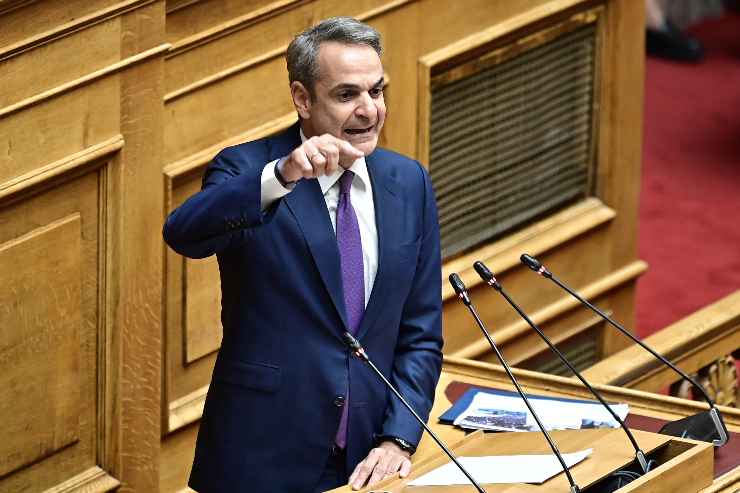 Μητσοτάκης για Άγνωστο Στρατιώτη: Οι ιεροί χώροι ανήκουν σε όλους, όχι σε όσους φωνάζουν περισσότερο