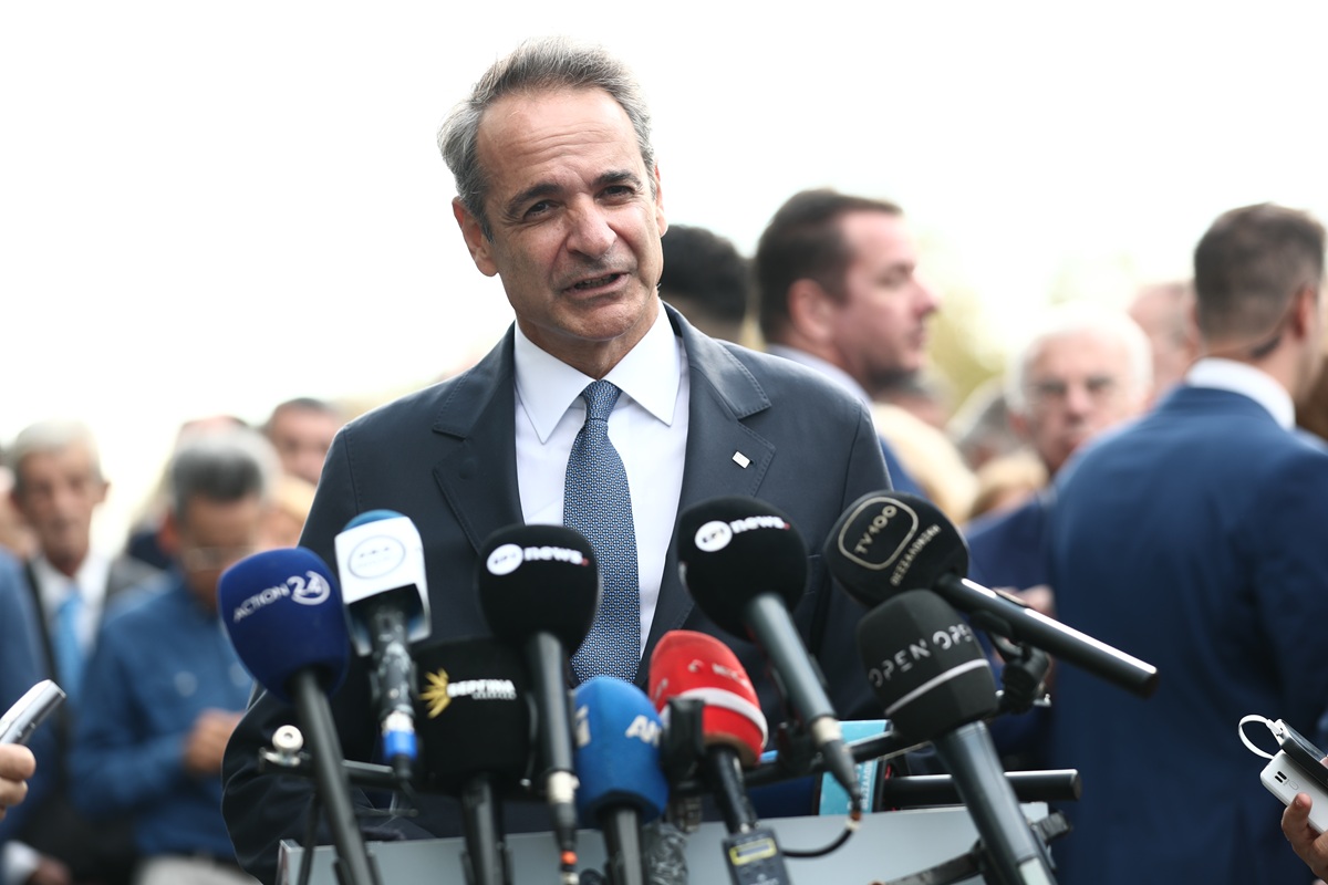 Μητσοτάκης: «Το μήνυμα ενότητας του ’40 να γίνει οδηγός για τη δική μας γενιά»