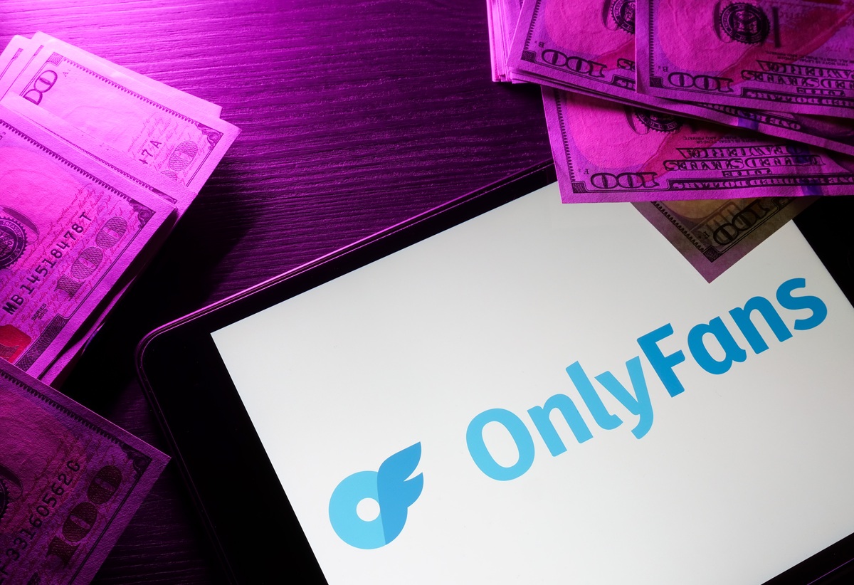 OnlyFans 2025: Οι δημιουργοί που κερδίζουν εκατομμύρια – Ποιοι είναι οι μεγάλοι πρωταγωνιστές