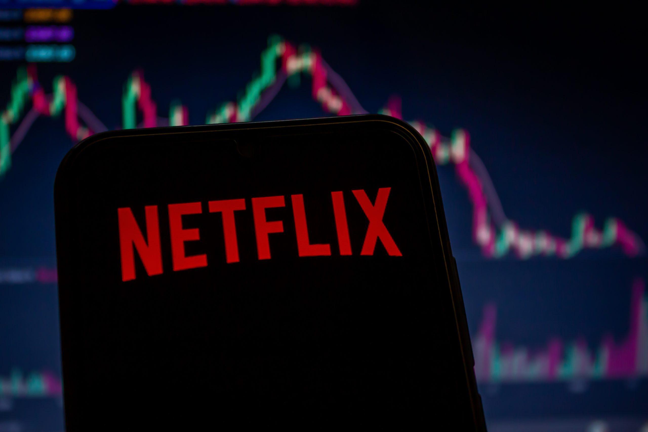 Το Netflix ανέσυρε το πιο παλιό κόλπο για να τονώσει τη μετοχή του