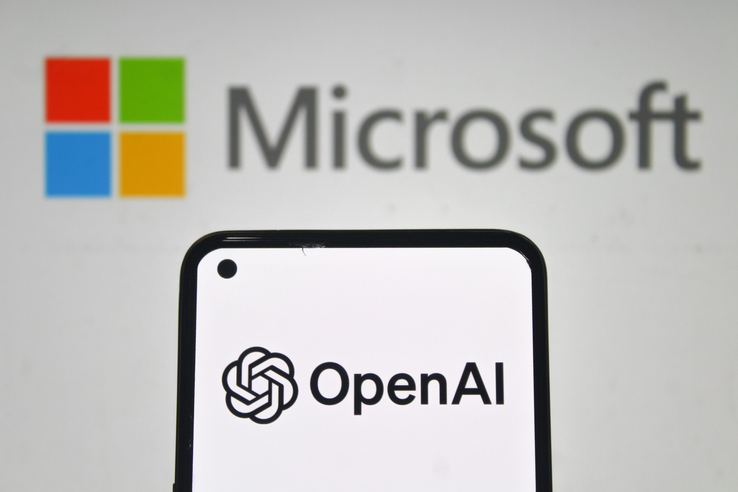 Η Microsoft αποκτά το 27% της OpenAI σε συμφωνία αξίας 135 δισ. δολαρίων