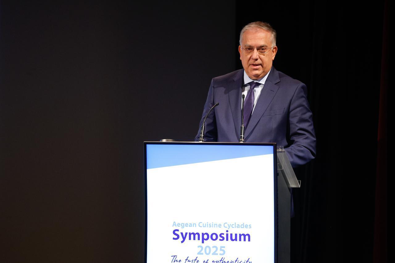 Θεοδωρικάκος: Στηρίζουμε τις επενδύσεις και στη ναυπηγική βιομηχανία