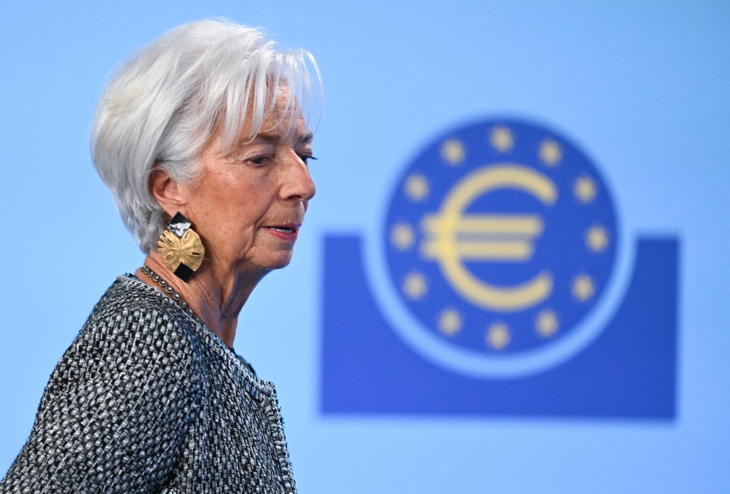 Η παγκόσμια οικονομία αλλάζει κατεύθυνση και η Ευρώπη αναζητά νέο μοντέλο ανάπτυξης