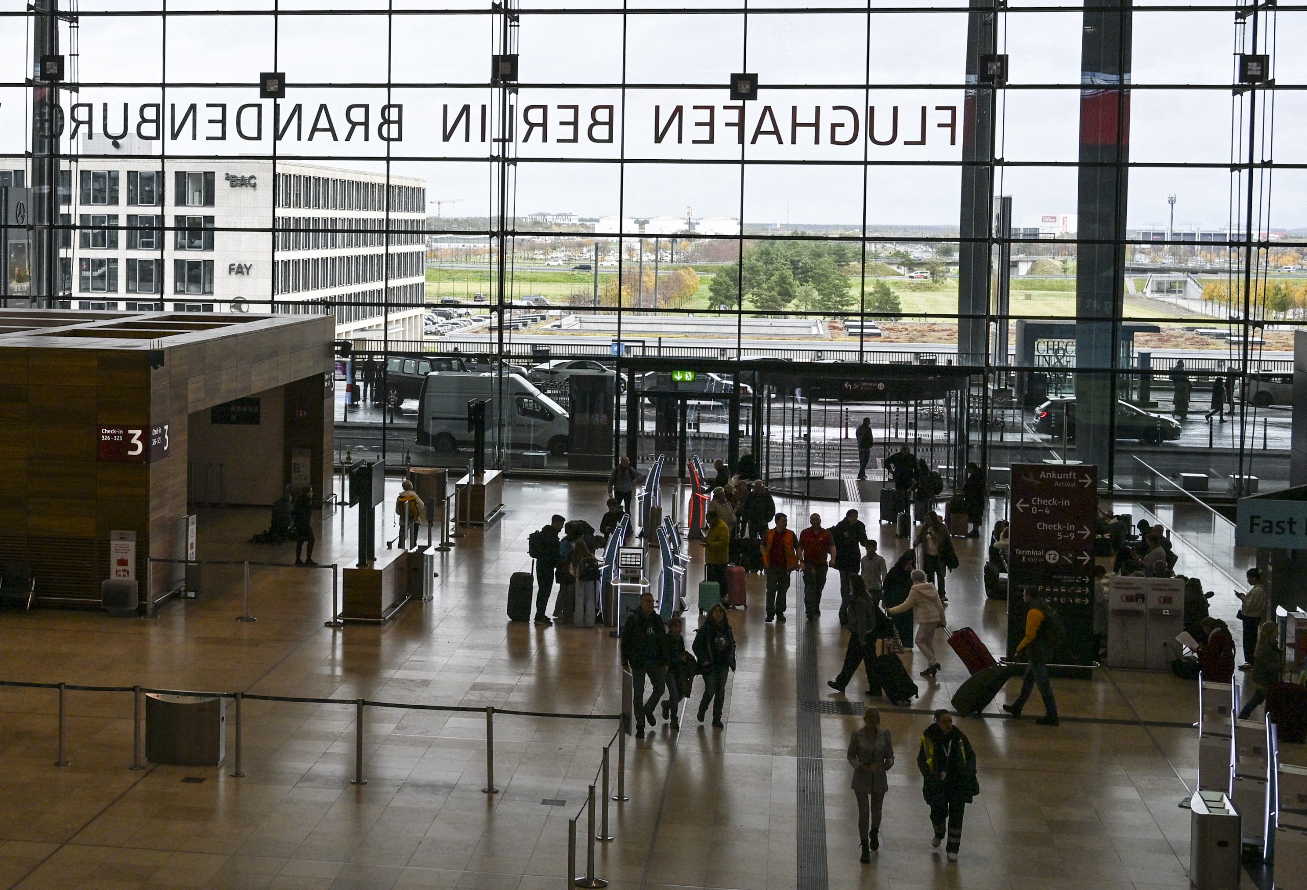 Αναστάτωση στο αεροδρόμιο του Βερολίνου: Νέο περιστατικό με drone σταμάτησε τις πτήσεις