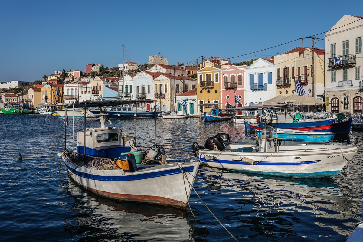 Καστελλόριζο 2025: Η μεγαλύτερη αποστολή φροντίδας της Σύμπλευσης που άλλαξε το νησί σε 48 ώρες