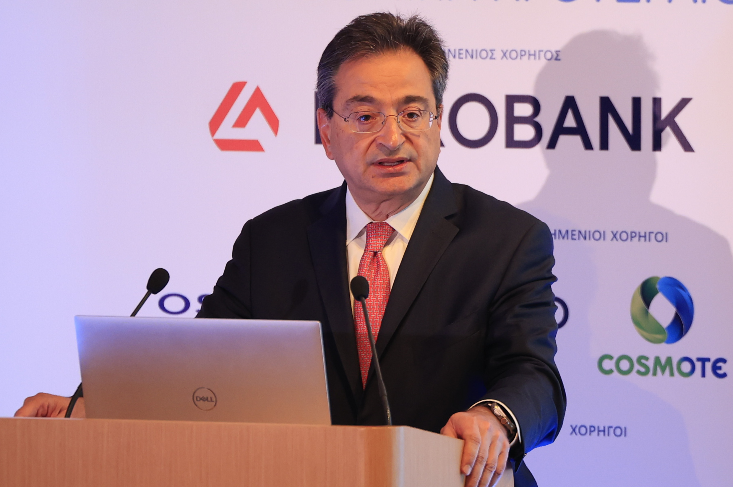 Καραβίας: Πρέπει να κλείσει η ψαλίδα παραγωγικότητας – Δεν υπάρχει άλλος δρόμος από τις επενδύσεις