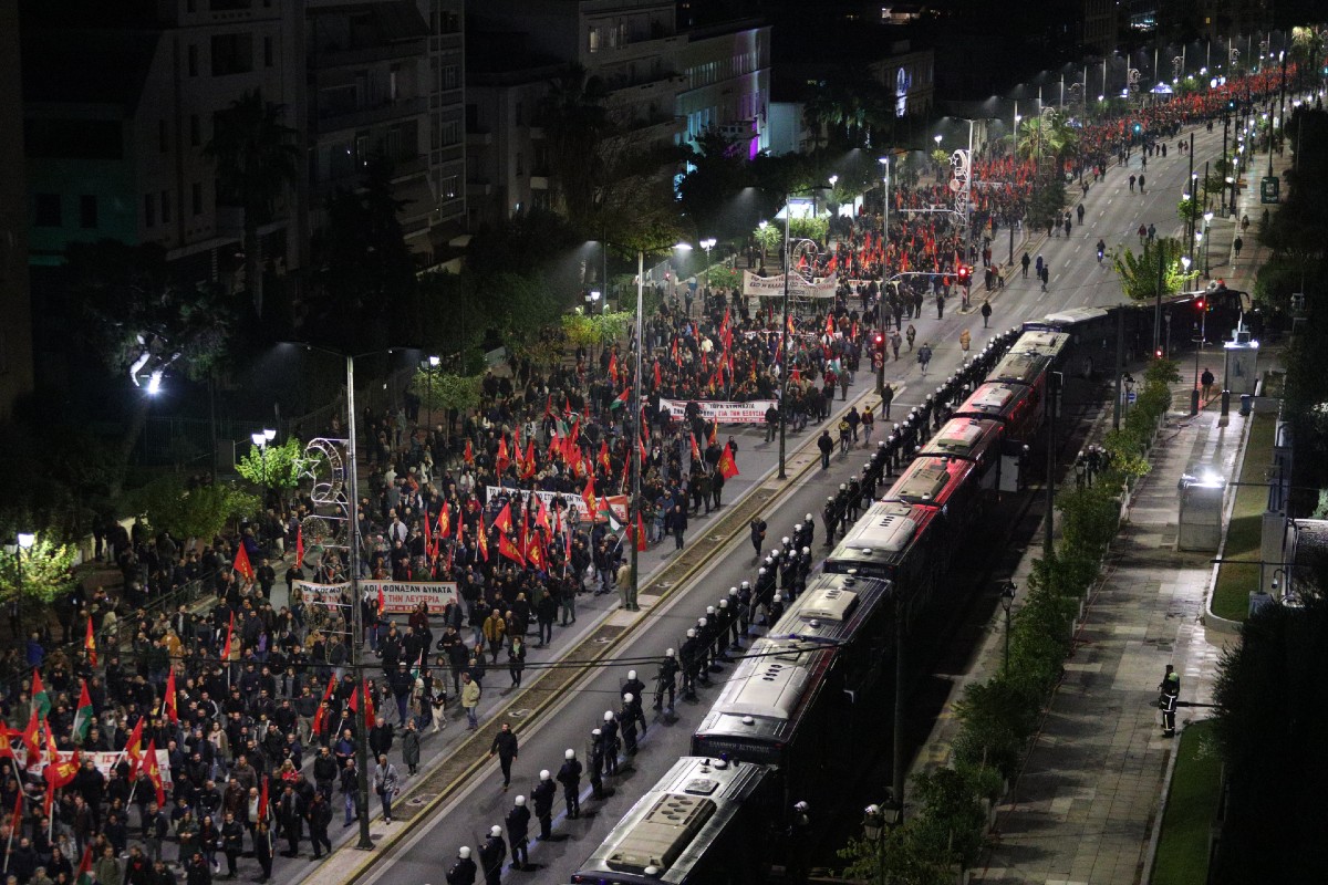 Φρούριο η Αθήνα για την 52η επέτειο του Πολυτεχνείου – Επί ποδός 5.500 αστυνομικοί