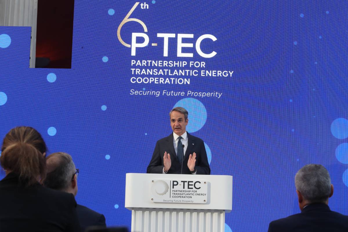 Μητσοτάκης στην P-TEC:  Να μην αφήνουμε το ρωσικό πετρέλαιο να μπαίνει στην Ευρώπη από την πίσω πόρτα μέσω Τουρκίας