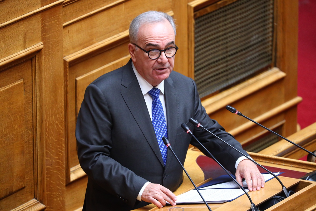 Παπαθανάσης: Πόση παράταση ανακοίνωσε στο πρόγραμμα «Σπίτι μου 2»