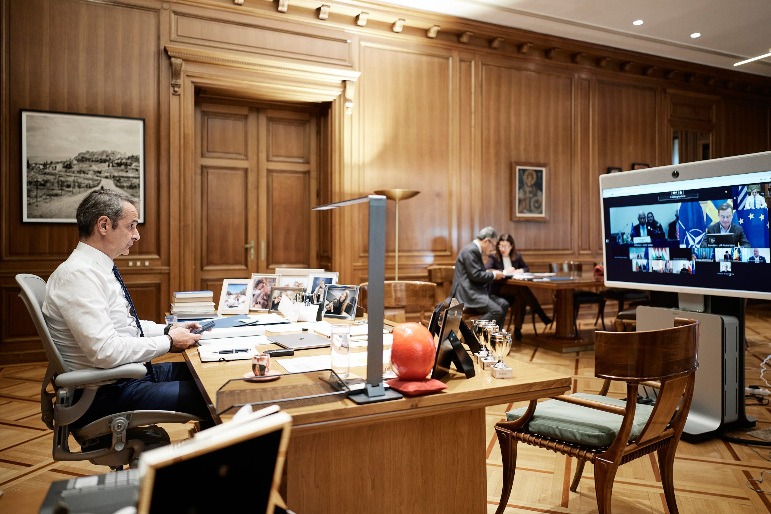 Μητσοτάκης στην τηλεδιάσκεψη της ΕΕ: Καμία συμφωνία χωρίς την Ουκρανία