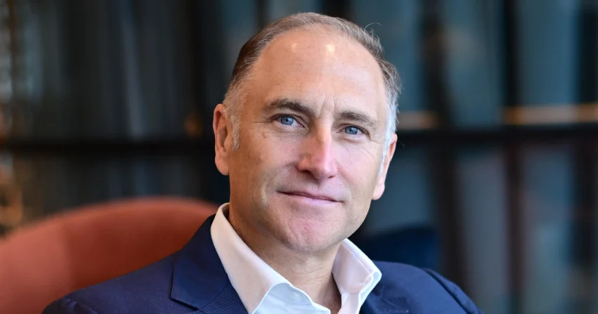 Κιτ Κέρνον: Ποιος ήταν ο ηγέτης που άφησε ανεξίτηλο αποτύπωμα στην παγκόσμια ναυτιλία