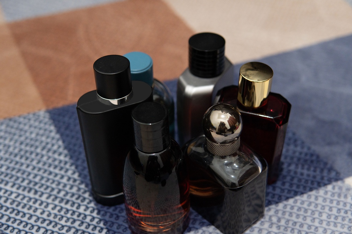 Το φαινόμενο «dupe»: Γιατί τα οικονομικά αντίγραφα εμβληματικών προϊόντων γίνονται πιο επιθυμητά από τα original