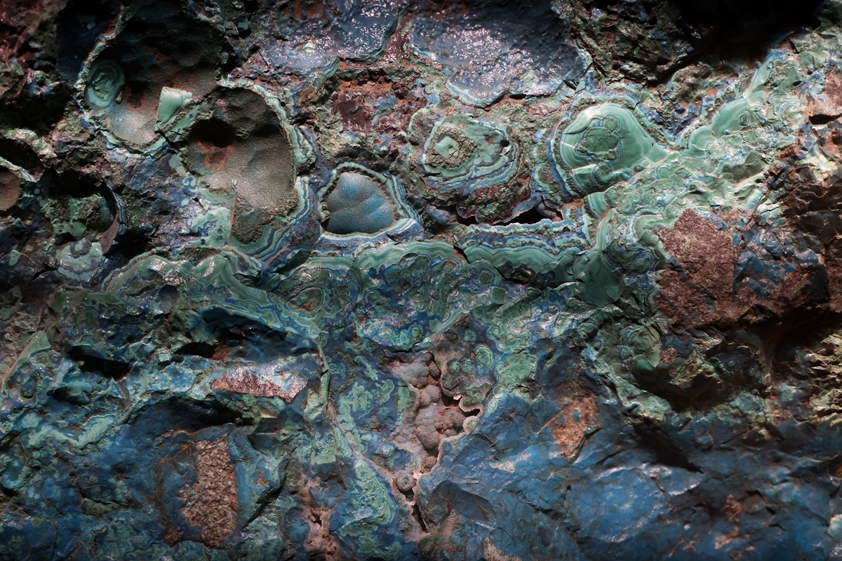 AI, καθαρή ενέργεια και σπάνια ορυκτά: Το νέο τρίπτυχο της παγκόσμιας ισχύος