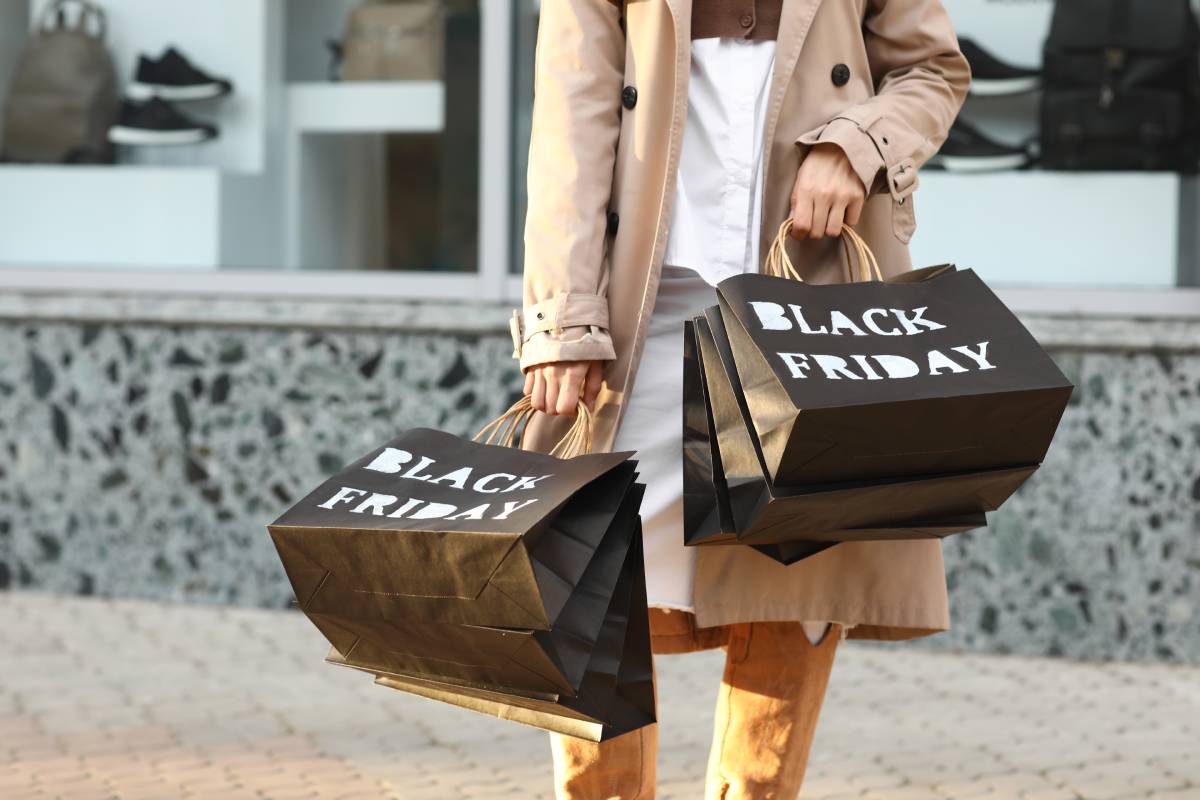 Black Friday και Cyber Monday: Τάσεις, συμβουλές ασφάλειας και πραγματικές εκπτώσεις