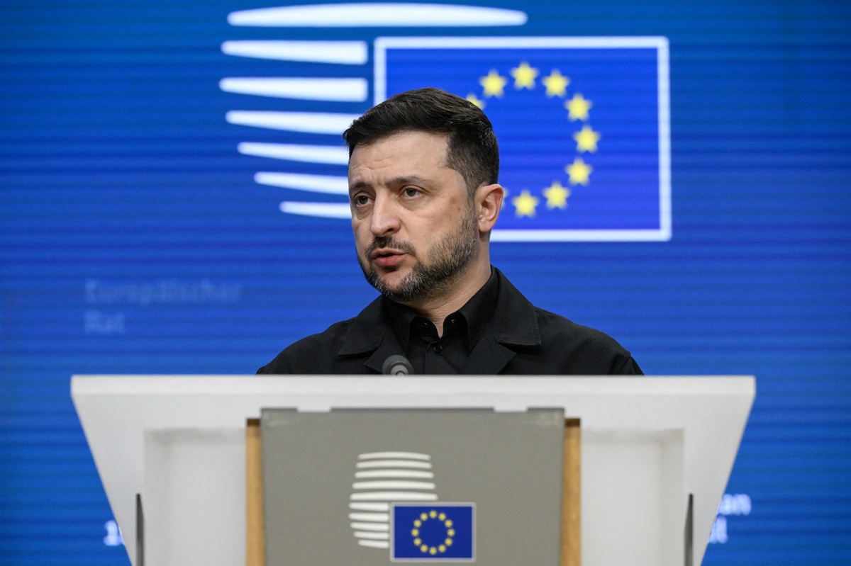 Ζελένσκι: Έλλειμμα έως 50 δισ. ευρώ στη διεθνή βοήθεια για την Ουκρανία το 2026