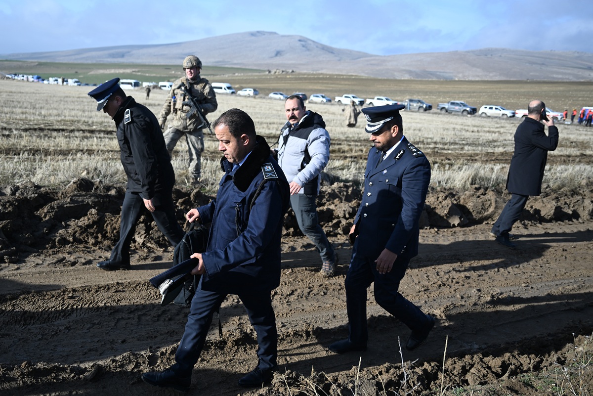 Στη Γαλλία το «μαύρο κουτί» του Falcon