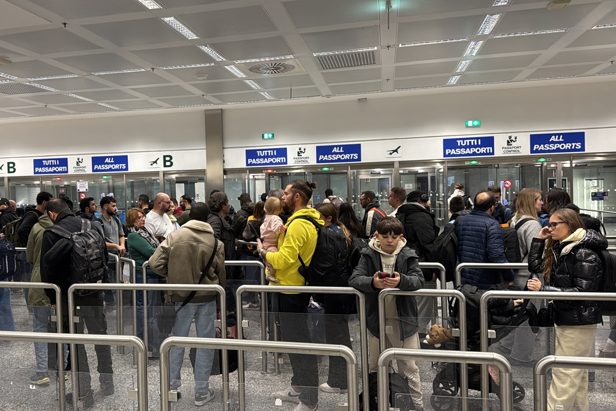 «Χριστούγεννα μετ’ εμποδίων»: Έρχονται απεργίες στα αεροδρόμια – Ποιοι προορισμοί επηρεάζονται