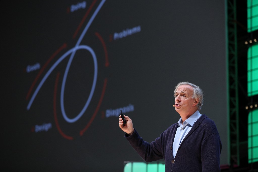 Ρέι Ντάλιο: Η Μέση Ανατολή γίνεται η νέα «Silicon Valley» της Τεχνητής Νοημοσύνης