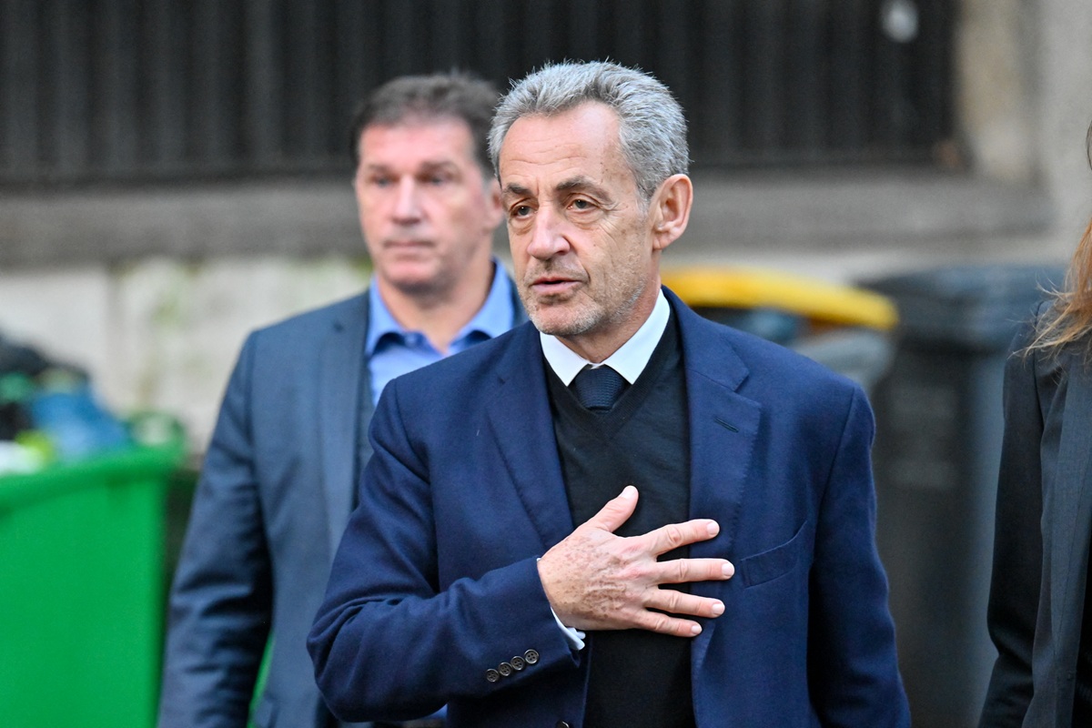 «Το ημερολόγιο ενός φυλακισμένου»: Ο Νικολά Σαρκοζί ανοίγει την πόρτα της προσωπικής του «κόλασης»