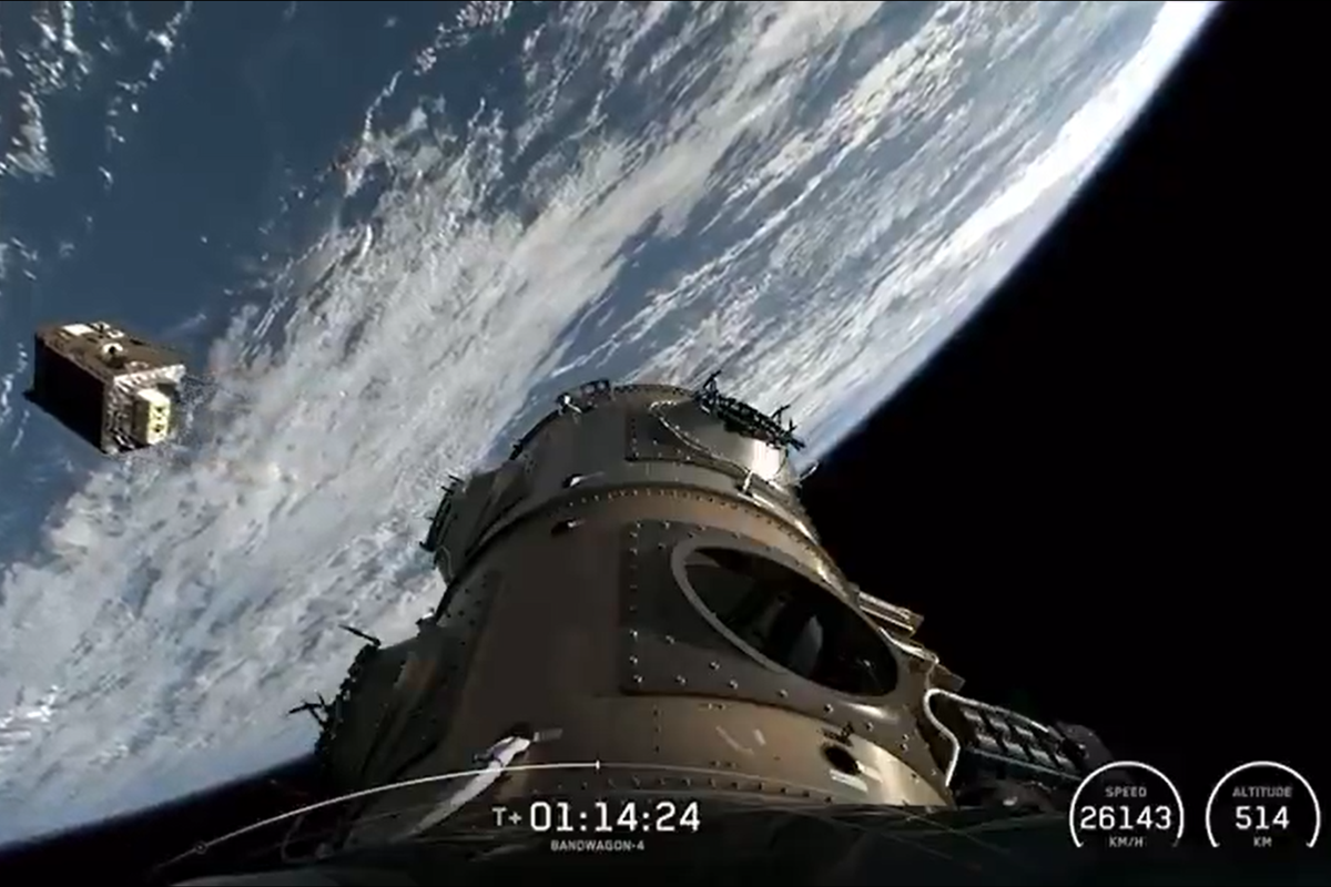 Starcloud: Η πρώτη εταιρεία που εκπαιδεύει μοντέλο ΤΝ στο διάστημα με data centers σε τροχιά