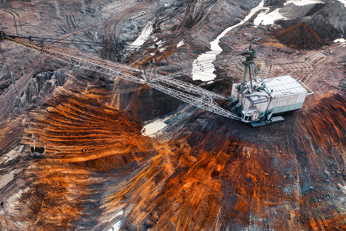 Πόροι: Πώς οι σπάνιες γαίες οδηγούν τον ανταγωνισμό ΗΠΑ–Κίνας