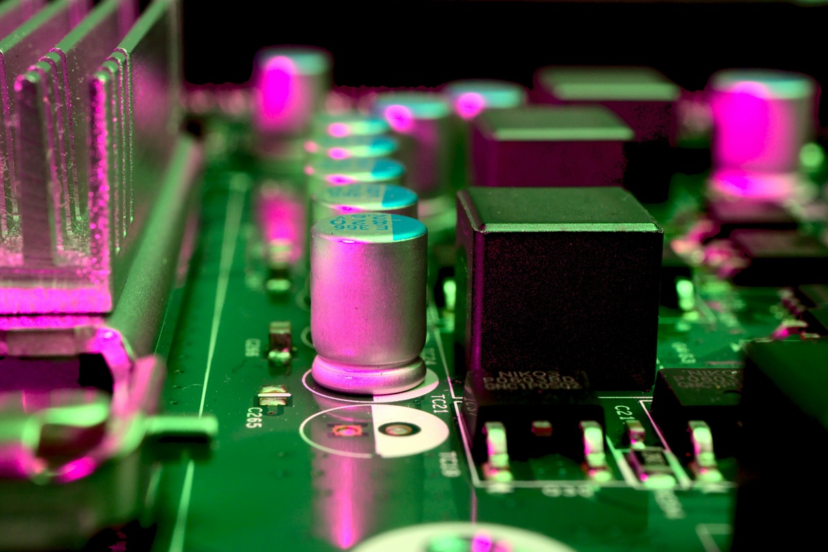 Παραγωγοί ή καταναλωτές τεχνολογίας; Η ώρα των ημιαγωγών για την Ελλάδα