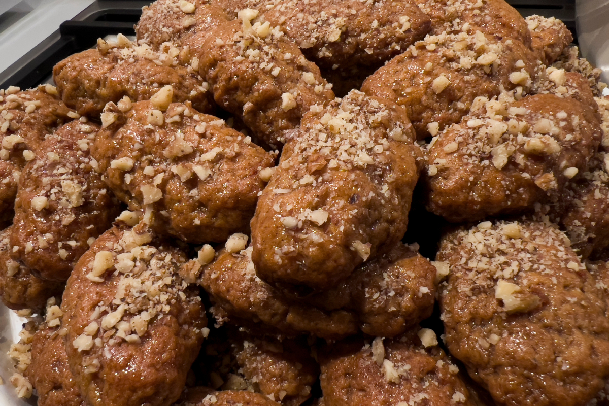 Το Taste Atlas ανακηρύσσει τα μελομακάρονα ως το καλύτερο μπισκότο στον κόσμο