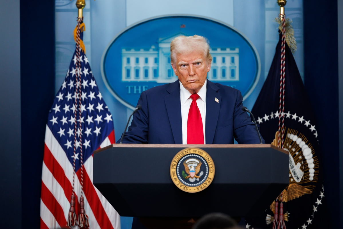 2025: Η χρονιά που άλλαξε τις παγκόσμιες ισορροπίες