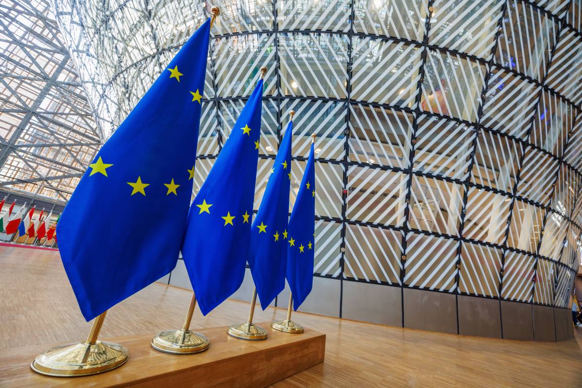 Κρίσιμη δοκιμασία για την ΕΕ: Τα ρωσικά περιουσιακά στοιχεία και η σκιά Τραμπ