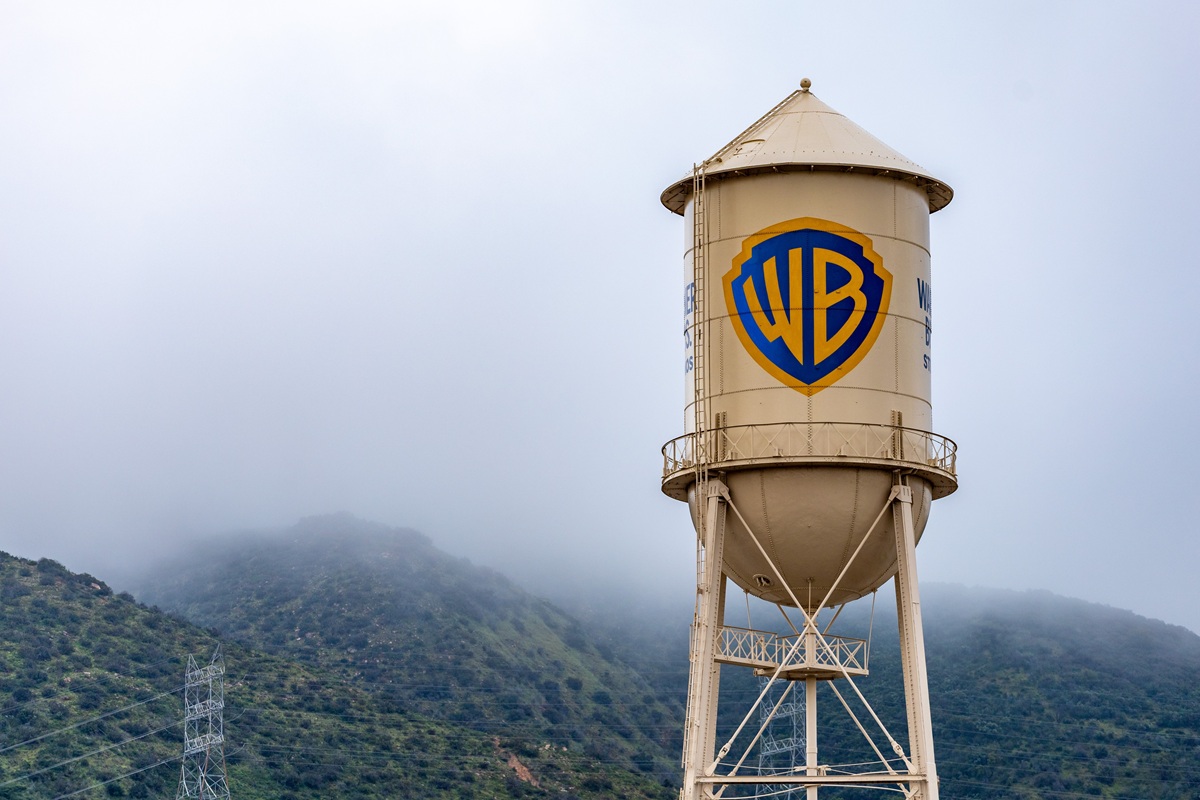 Netflix-Warner Bros Discovery: Πώς η «mega-συγχώνευση» μπορεί να ρίξει τις τιμές στο streaming