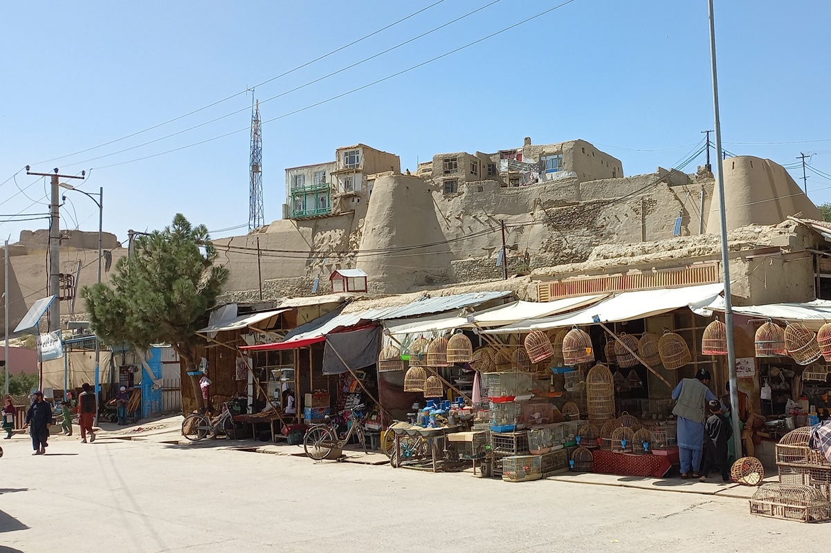 Τουρισμός στο Αφγανιστάν: Διακοπές με τους Ταλιμπάν