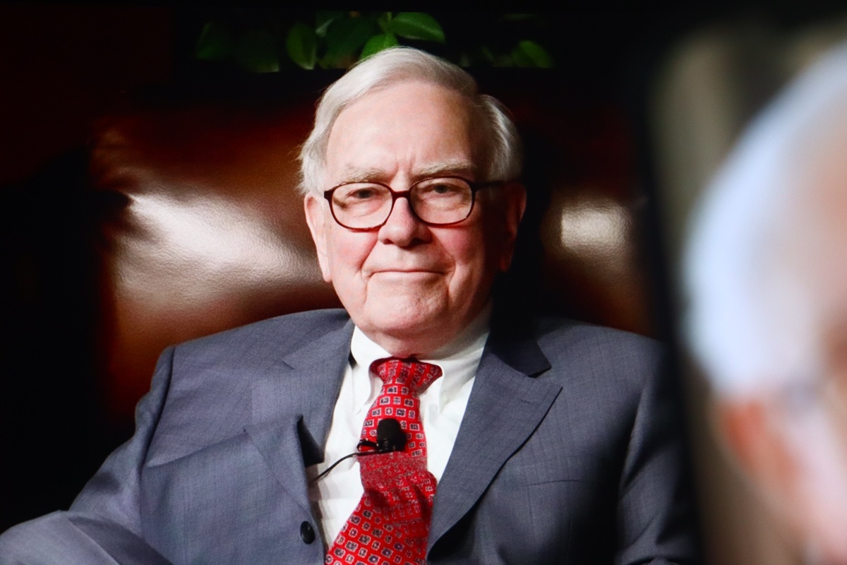 Γιατί ο Γουόρεν Μπάφετ δεν ακούει ποτέ τη γνώμη των άλλων και δεν ζητά συμβουλές