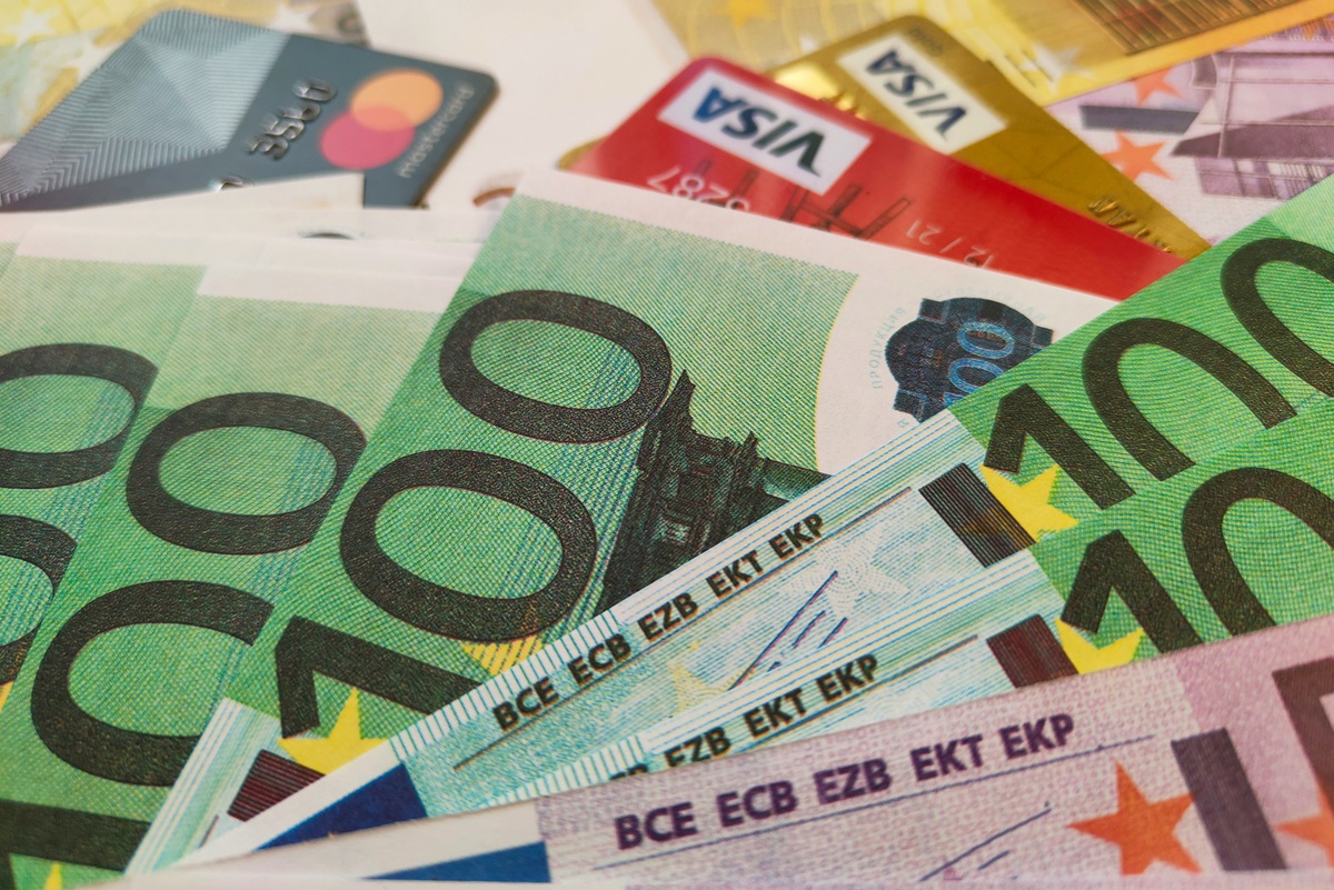 Η στιγμή να φτιάξεις το σπίτι που θες: Το «Εξοικονομώ – Ανακαινίζω για Νέους» δέχεται αιτήσεις επιλογής χρηματοδοτικού σχήματος