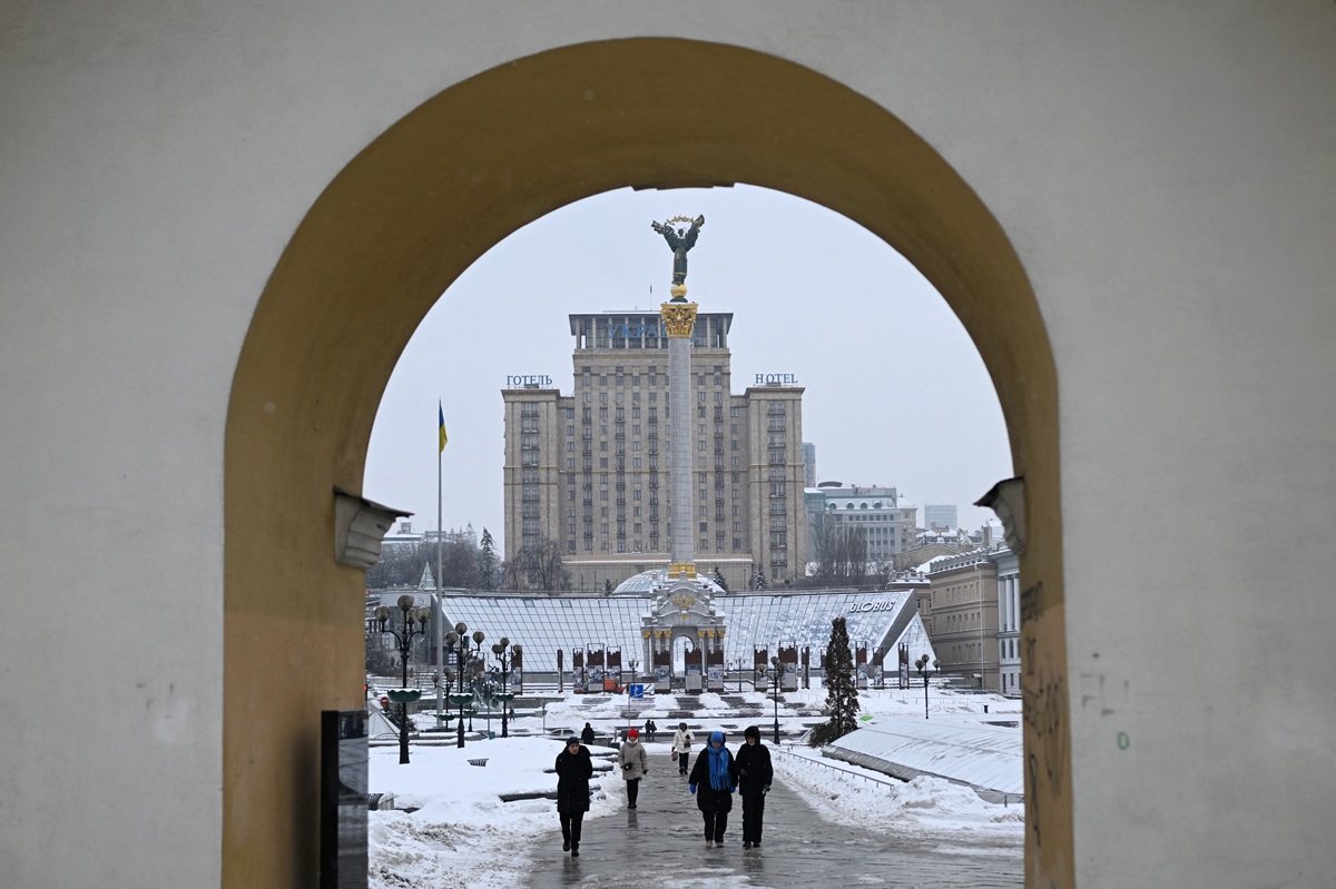 ΕΕ: Αποστέλλει επειγόντως 447 γεννήτριες στην Ουκρανία – Πάνω από 1 εκατ. πολίτες χωρίς ρεύμα και θέρμανση