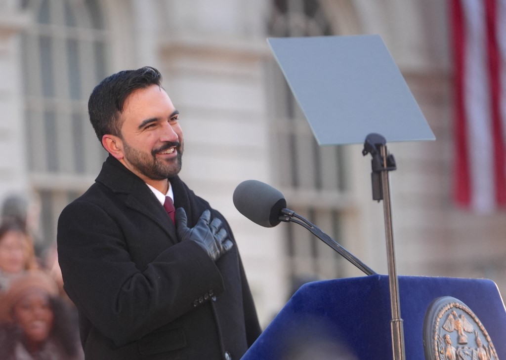 «Η αριστερά μπορεί να κυβερνήσει»: Νέα εποχή στη Νέα Υόρκη με τον Ζοχράν Μαμντάνι (vid)