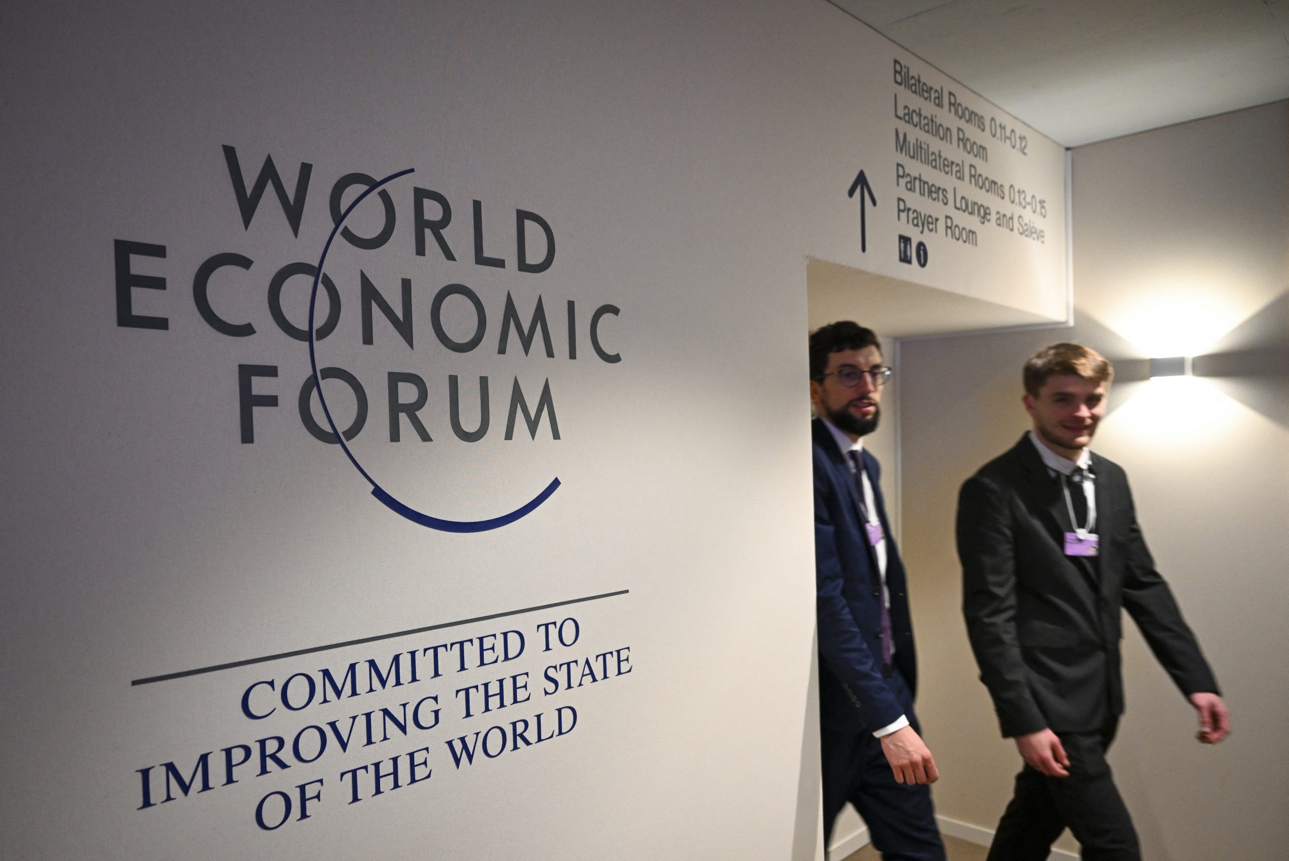 Πώς το Φόρουμ του Νταβός από σεμινάριο μάνατζμεντ έγινε συνάντηση της παγκόσμιας ελίτ – Οι φήμες για μετεγκατάσταση