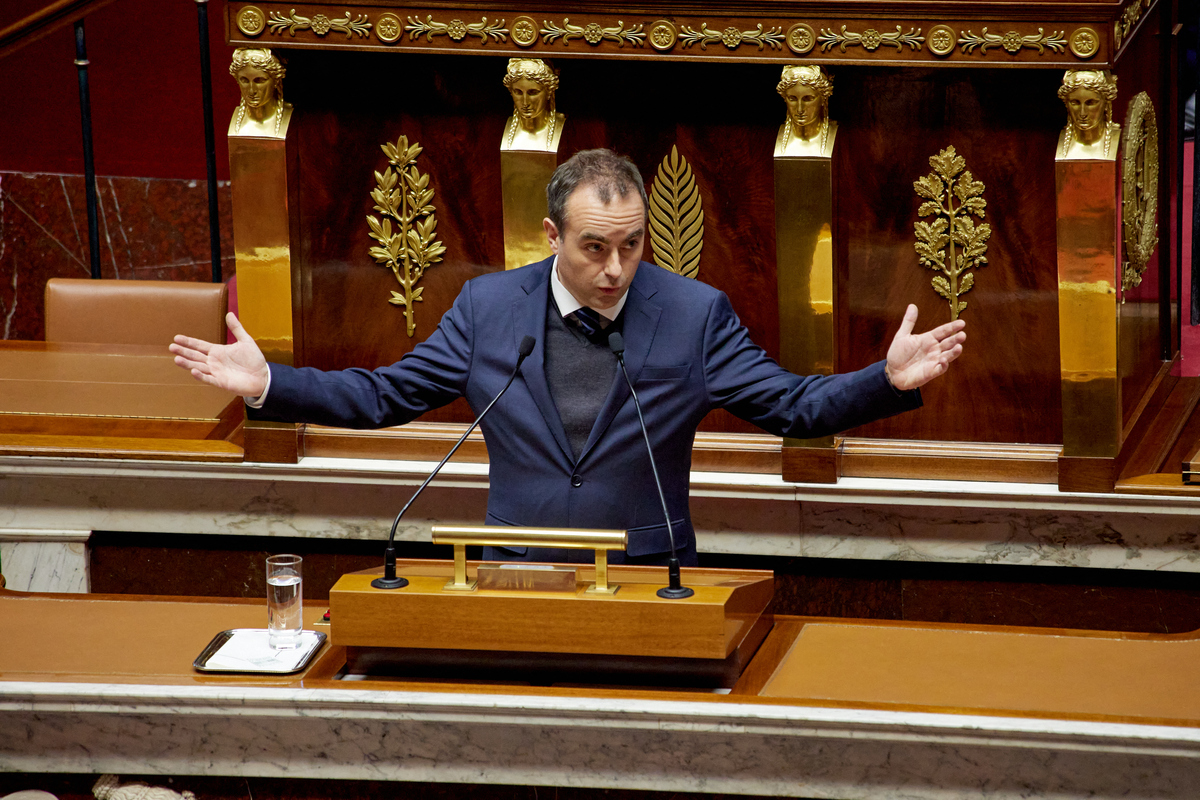 Γαλλία: Ο Λεκορνί παρακάμπτει το κοινοβούλιο για να περάσει τον προϋπολογισμό