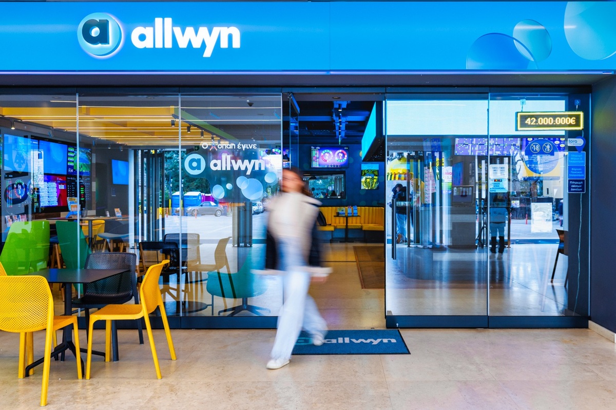 Τα πρώτα καταστήματα Allwyn είναι εδώ – Νέα εποχή για το δίκτυο των καταστημάτων του ΟΠΑΠ